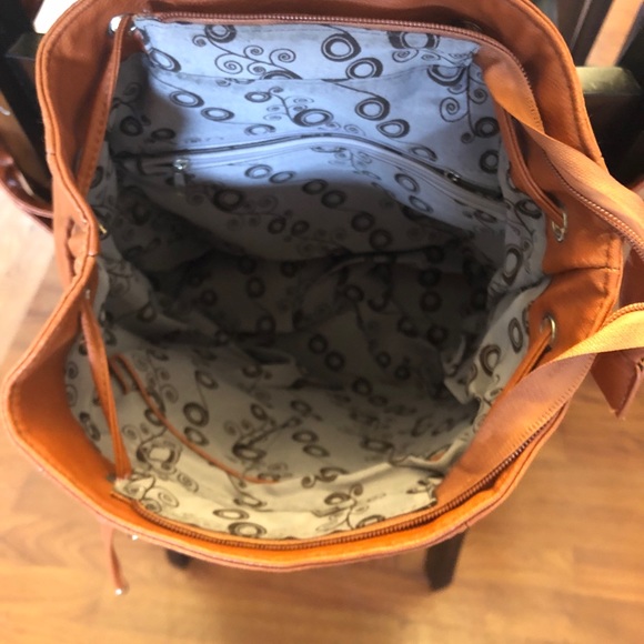 Genuine Leather Backpack/Purse - Picture 6 of 6